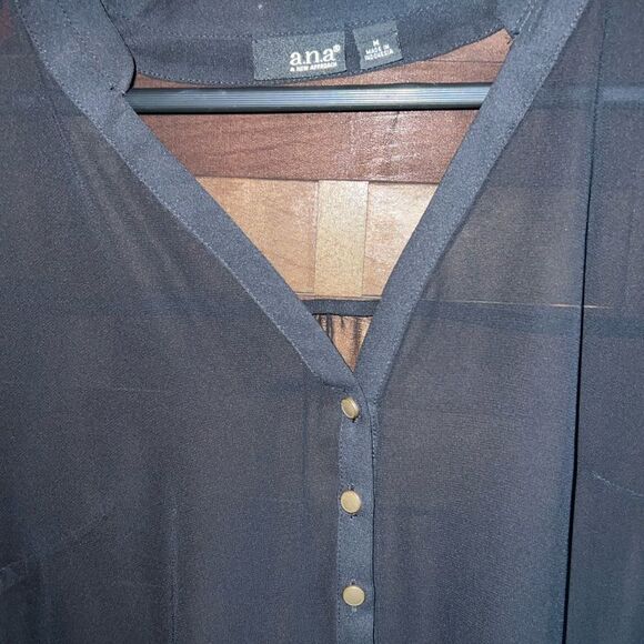 A.N.A. Sheer black v-neck blouse size medium - Picture 7 of 8